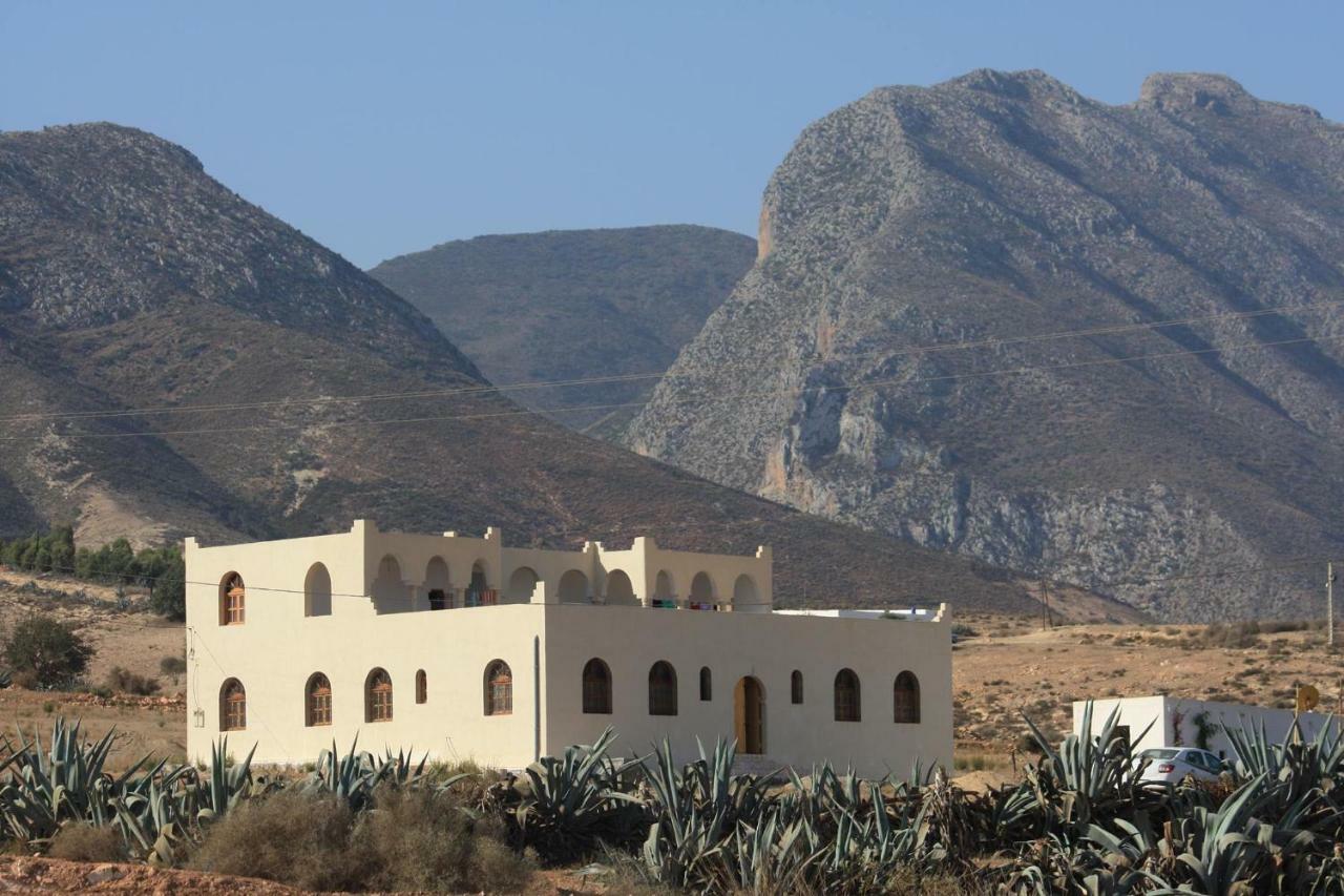Riad Kebdana Ifoutatsene Exteriér fotografie